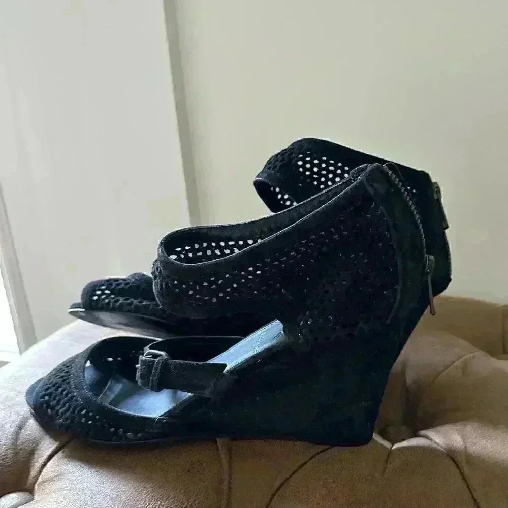 J crew wedges - Picture 3 of 5